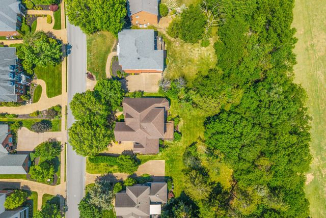 1238 Twelve Stones Xing, Goodlettsville, TN 37072