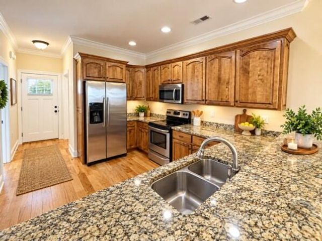 1816 Bell Tower Lane NE, Cleveland, TN 37312