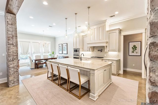 11081 Toria Ln, St Amant, LA 70774