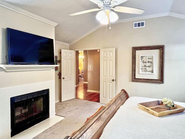 12510 Millvan Drive, Houston, TX 77070