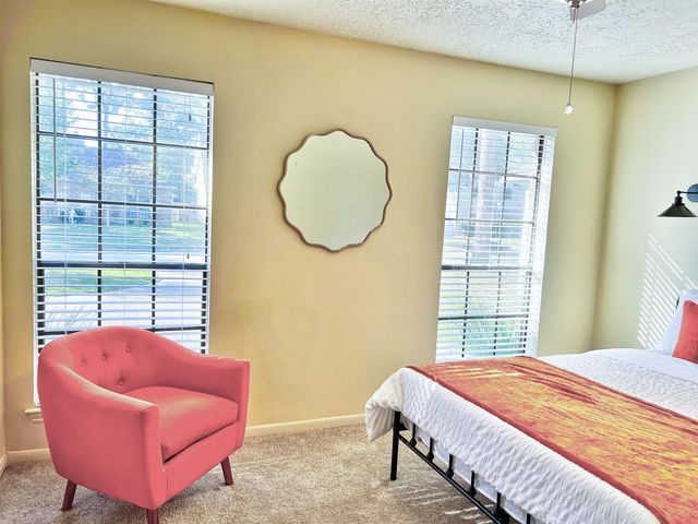 12510 Millvan Drive, Houston, TX 77070