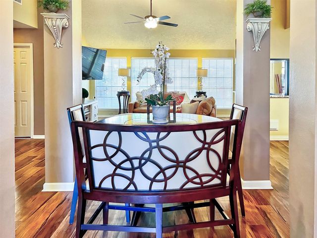 12510 Millvan Drive, Houston, TX 77070