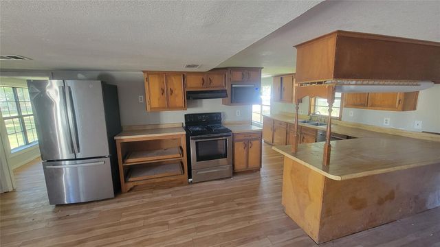 2960 Call Street, Vidor, TX 77662