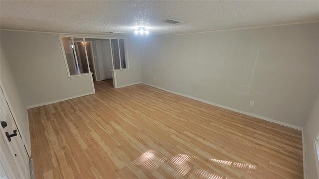 2960 Call Street, Vidor, TX 77662