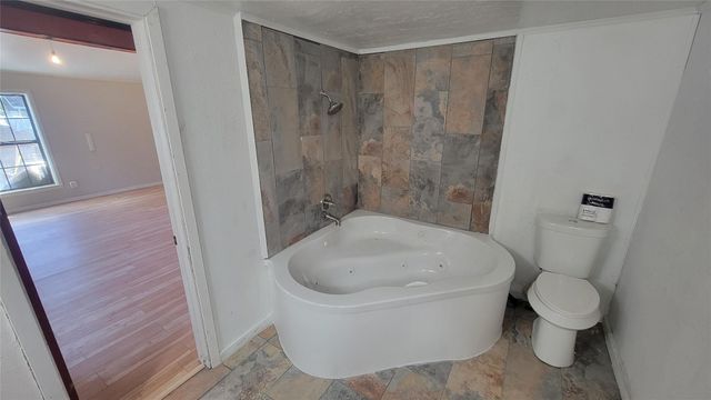 2960 Call Street, Vidor, TX 77662