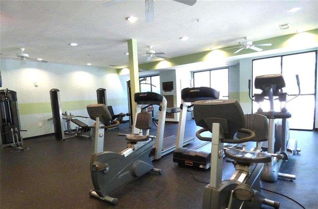 870 Mayson Turner Road, Atlanta, GA 30314