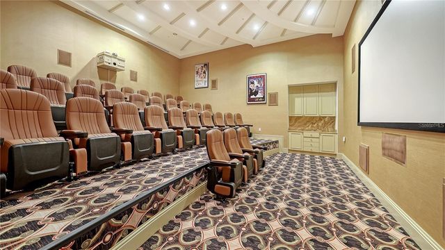 800 N TAMIAMI TRAIL 211, Sarasota, FL 34236