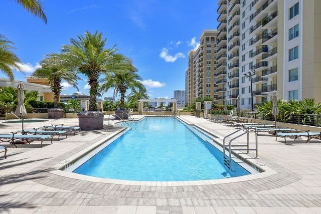 800 N TAMIAMI TRAIL 211, Sarasota, FL 34236