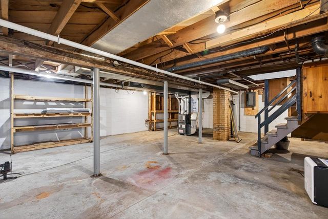 117 N CHERRY STREET, Hortonville, WI 54944