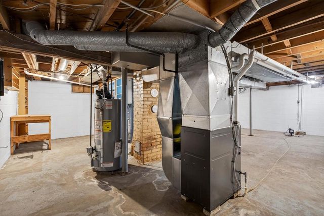 117 N CHERRY STREET, Hortonville, WI 54944