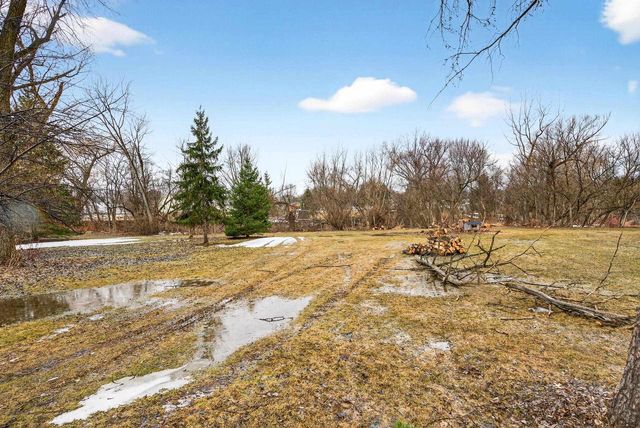 117 N CHERRY STREET, Hortonville, WI 54944