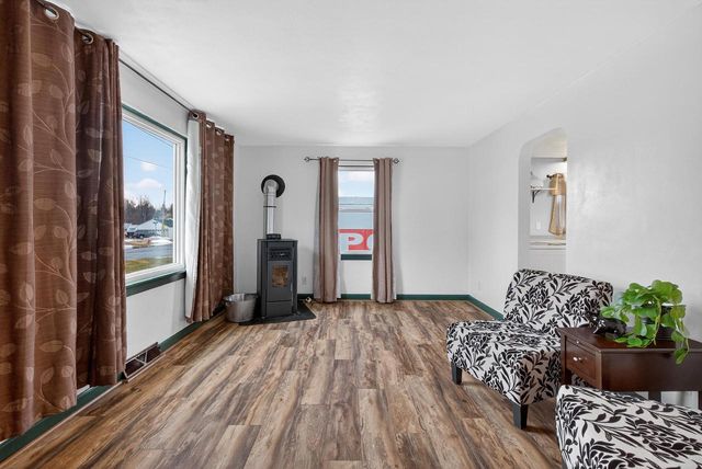 117 N CHERRY STREET, Hortonville, WI 54944