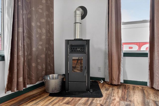 117 N CHERRY STREET, Hortonville, WI 54944