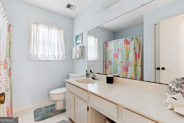 809 Mallery Street D, St. Simons, GA 31522