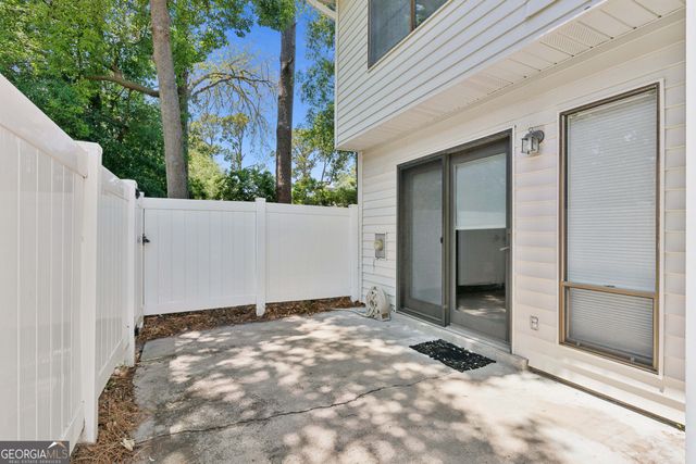 809 Mallery Street D, St. Simons, GA 31522