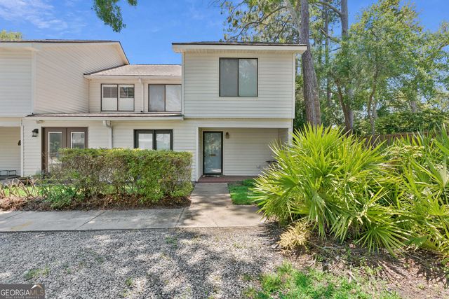 809 Mallery Street D, St. Simons, GA 31522