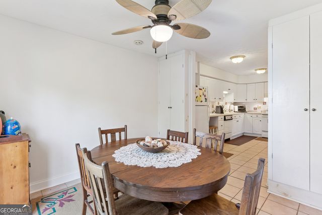 809 Mallery Street D, St. Simons, GA 31522