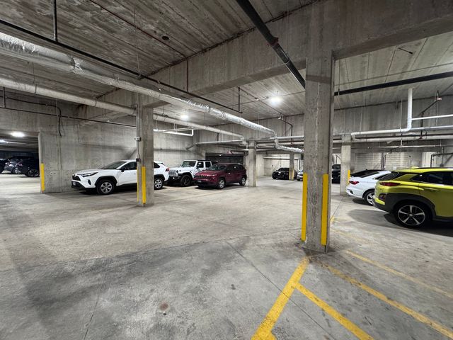 122 E Northwest Highway 612, Mount Prospect, IL 60056