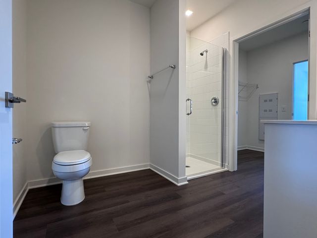 122 E Northwest Highway 612, Mount Prospect, IL 60056