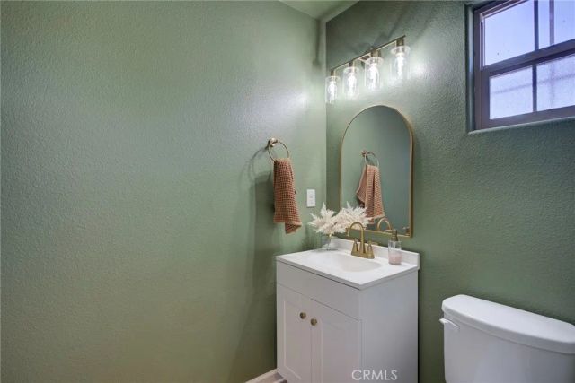 570 River Oaks Drive, Paso Robles, CA 93446