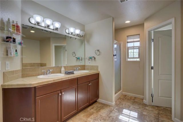 570 River Oaks Drive, Paso Robles, CA 93446