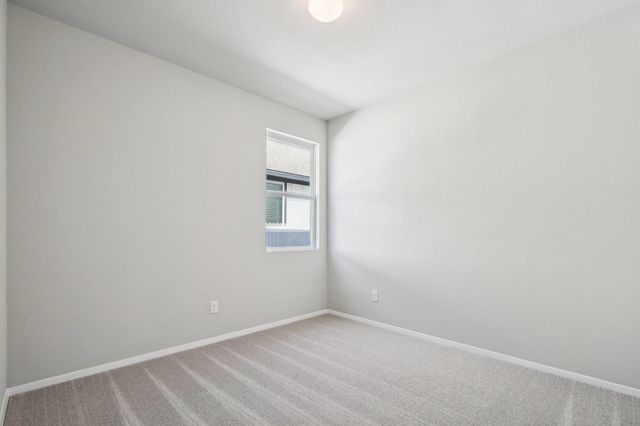 135 Summer DR, Elgin, TX 78621