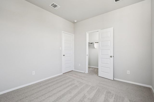 135 Summer DR, Elgin, TX 78621