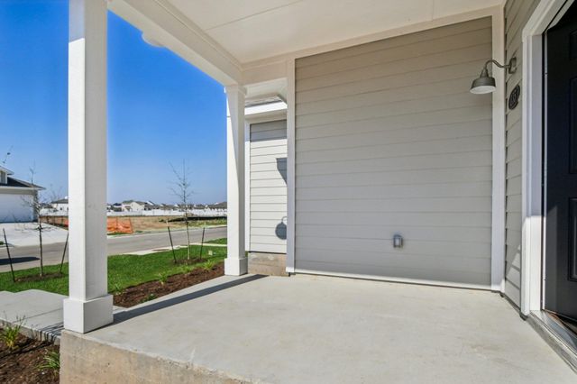 135 Summer DR, Elgin, TX 78621