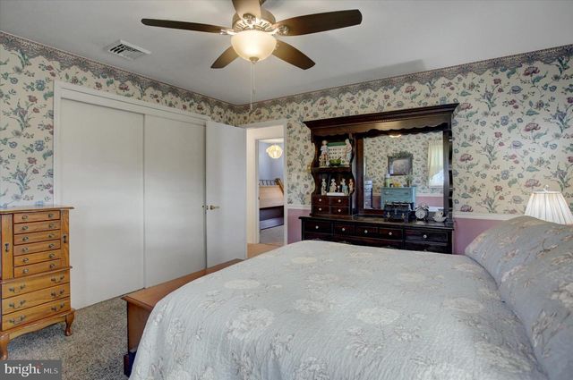 600 SHIPPENSBURG RD, Shippensburg, PA 17257