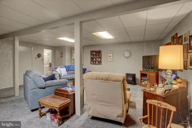 600 SHIPPENSBURG RD, Shippensburg, PA 17257