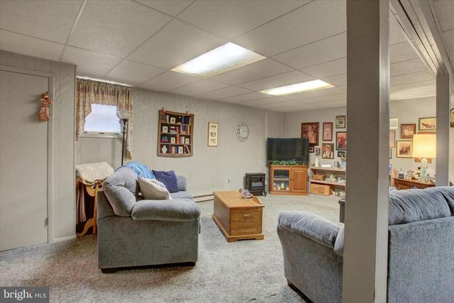 600 SHIPPENSBURG RD, Shippensburg, PA 17257