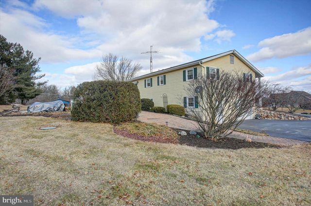 600 SHIPPENSBURG RD, Shippensburg, PA 17257