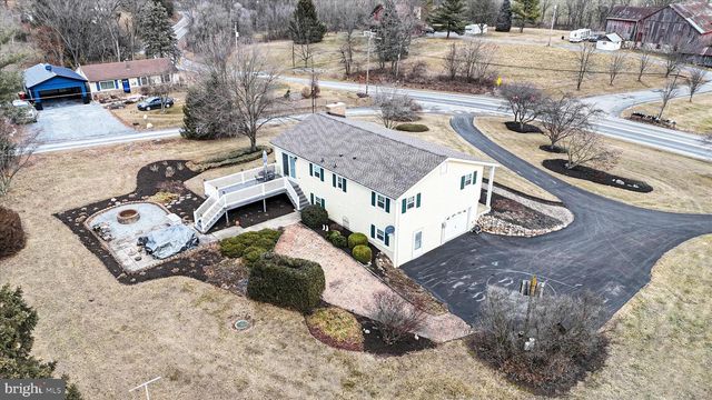 600 SHIPPENSBURG RD, Shippensburg, PA 17257