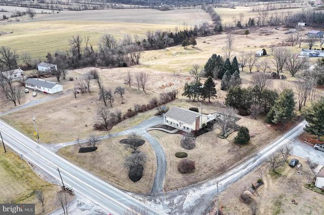 600 SHIPPENSBURG RD, Shippensburg, PA 17257