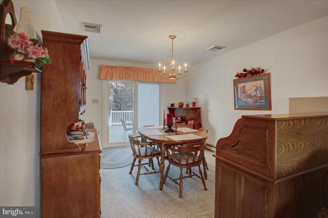 600 SHIPPENSBURG RD, Shippensburg, PA 17257