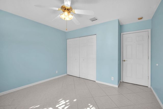 5065 Glenville Drive, Boynton Beach, FL 33437