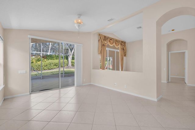 5065 Glenville Drive, Boynton Beach, FL 33437
