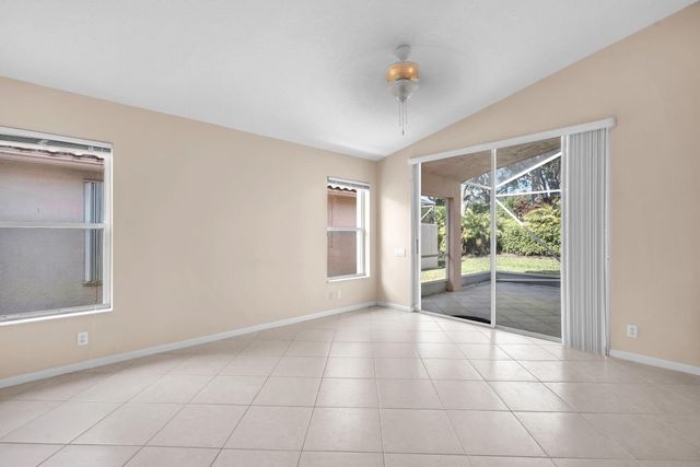 5065 Glenville Drive, Boynton Beach, FL 33437