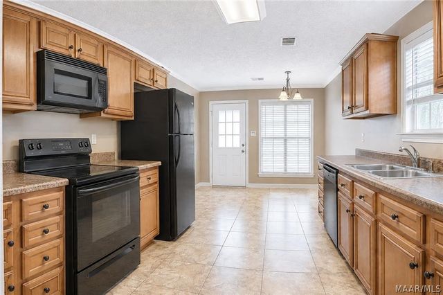 8913 Laney Lane, Montgomery, AL 36117