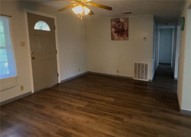 10817 Highway 21, Berryville, AR 72616