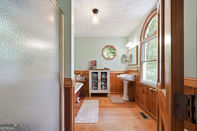 15 Tallulah Court, Ellijay, GA 30540