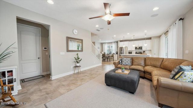 1120 PERSIMMON Drive, Middleburg, FL 32068