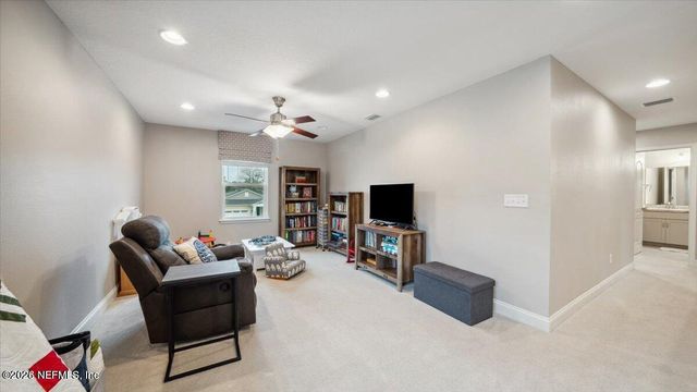 1120 PERSIMMON Drive, Middleburg, FL 32068