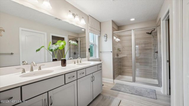 1120 PERSIMMON Drive, Middleburg, FL 32068