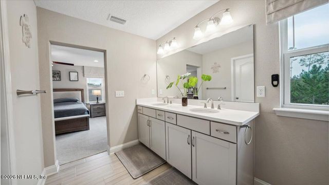 1120 PERSIMMON Drive, Middleburg, FL 32068