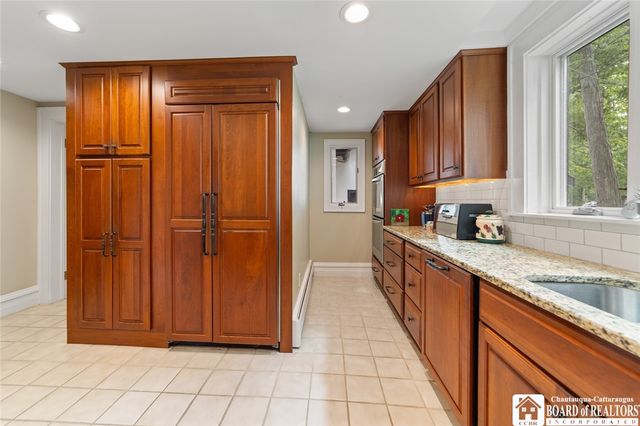 5160 West Lake Road, Dunkirk, NY 14048