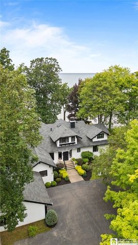 5160 West Lake Road, Dunkirk, NY 14048