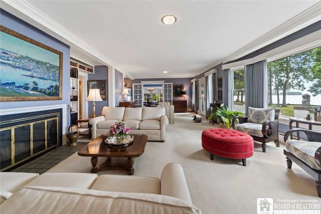 5160 West Lake Road, Dunkirk, NY 14048