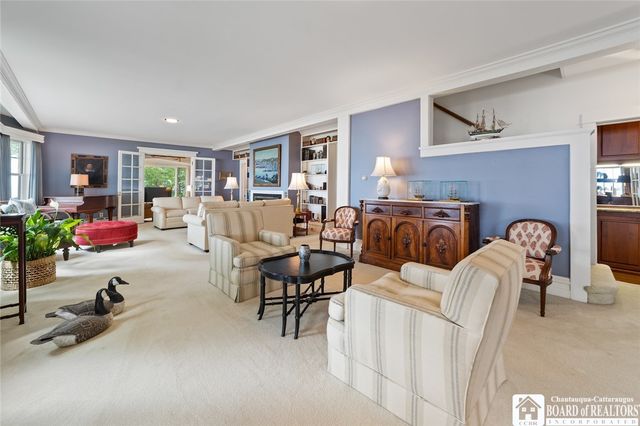 5160 West Lake Road, Dunkirk, NY 14048