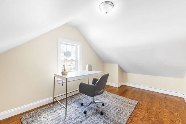 32 Jewett St, Boston, MA 02131